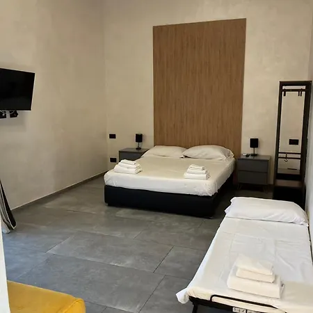 Dazio Exclusive Rooms-2